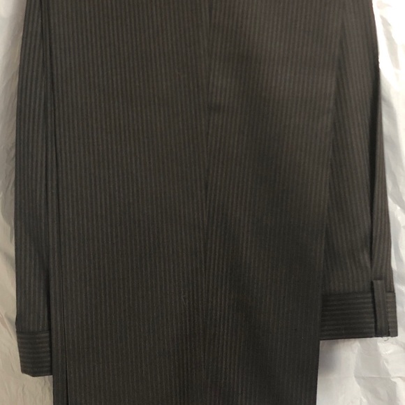 Profilo Mens Suit, Dark Navy with pinstripe - Picture 6 of 8